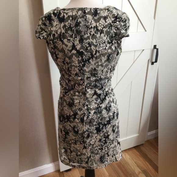 Wishes Wishes Wishes Small/Medium Midi Dress with black lining. - Picture 3 of 6